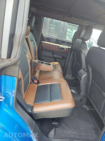 2024 Ford Bronco Outer Banks - miniatura 15