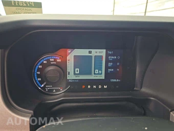 2024 Ford Bronco Outer Banks - miniatura 6