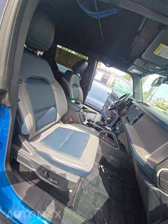 2024 Ford Bronco Outer Banks - miniatura 18