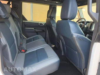 2024 Ford Bronco Outer Banks - miniatura 16
