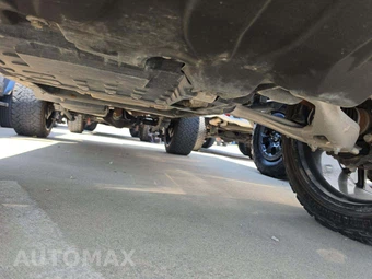 2024 Ford Bronco Outer Banks - miniatura 20