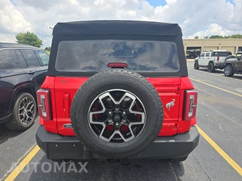 2024 Ford Bronco Outer Banks - miniatura 5