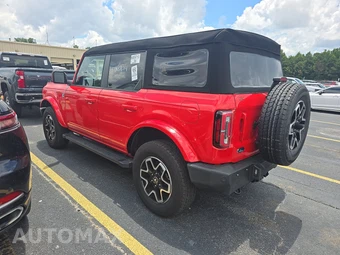 2024 Ford Bronco Outer Banks - miniatura 6
