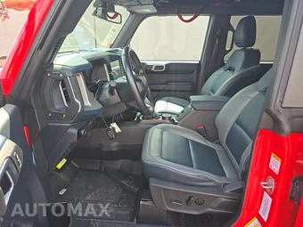 2024 Ford Bronco Outer Banks - miniatura 7