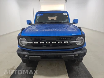 2024 Ford Bronco Outer Banks - miniatura 2