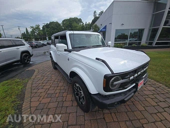 2024 Ford Bronco Outer Banks - miniatura 4