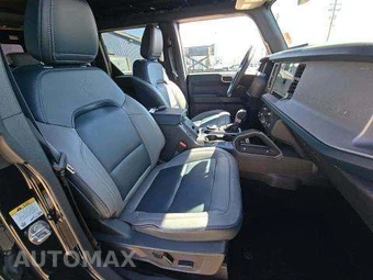 2024 Ford Bronco Outer Banks - miniatura 19