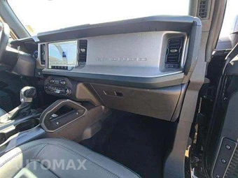 2024 Ford Bronco Outer Banks - miniatura 20