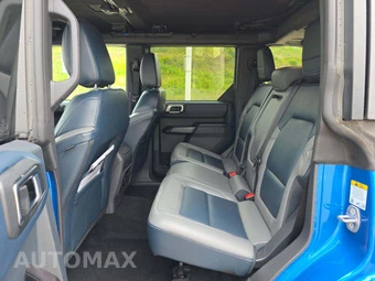 2024 Ford Bronco Outer Banks - miniatura 10
