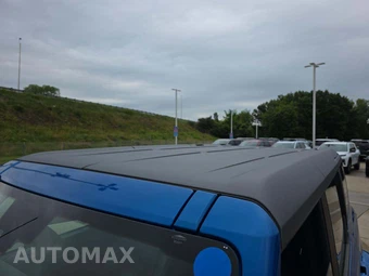 2024 Ford Bronco Outer Banks - miniatura 9