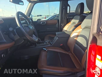 2024 Ford Bronco Outer Banks - miniatura 7
