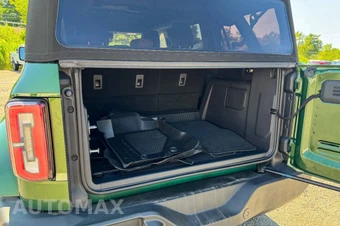 2024 Ford Bronco Outer Banks - miniatura 22