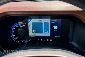 2024 Ford Bronco Outer Banks - miniatura 28