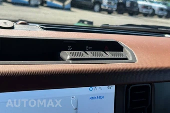 2024 Ford Bronco Outer Banks - miniatura 31