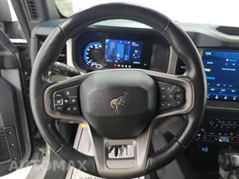 2024 Ford Bronco Outer Banks - miniatura 10