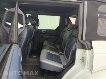 2024 Ford Bronco Outer Banks - miniatura 13