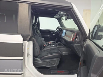 2024 Ford Bronco Raptor - miniatura 8