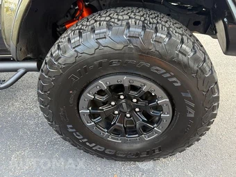 2024 Ford Bronco Raptor - miniatura 16