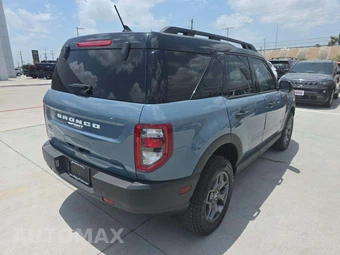 2024 Ford Bronco Sport Badlands - miniatura 3