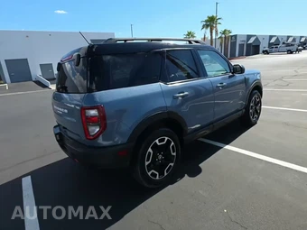 2024 Ford Bronco Sport Outer Banks - miniatura 4
