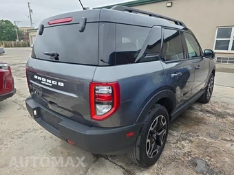 2024 Ford Bronco Sport Outer Banks - miniatura 4