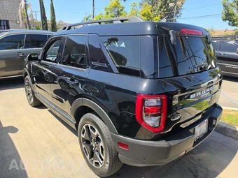 2024 Ford Bronco Sport Outer Banks - miniatura 2
