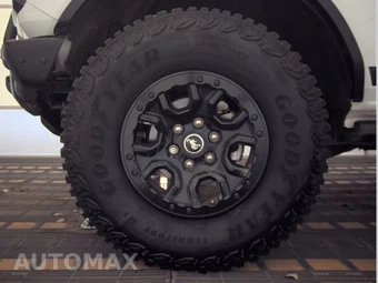 2024 Ford Bronco Wildtrak - miniatura 9