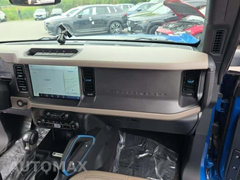 2024 Ford Bronco Wildtrak - miniatura 16