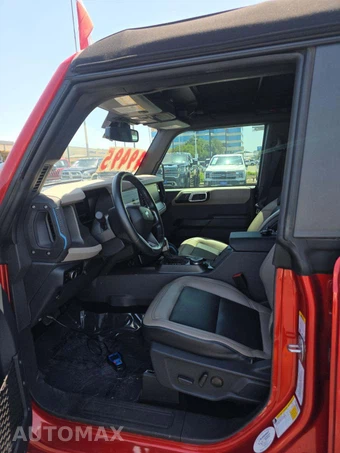 2024 Ford Bronco Wildtrak Advanced - miniatura 3