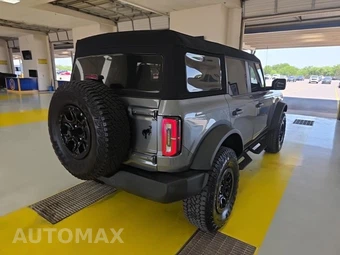 2024 Ford Bronco Wildtrak Advanced - miniatura 4