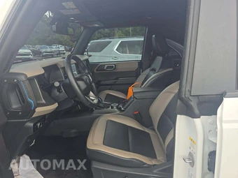 2024 Ford Bronco Wildtrak Advanced - miniatura 6
