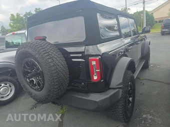 2024 Ford Bronco Wildtrak Advanced - miniatura 3
