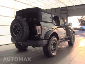 2024 Ford Bronco Wildtrak Advanced - miniatura 4