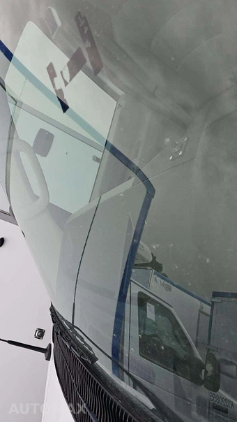 2024 Ford E-350 Cutaway - miniatura 17