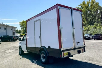 2024 Ford E-350 Cutaway - miniatura 5