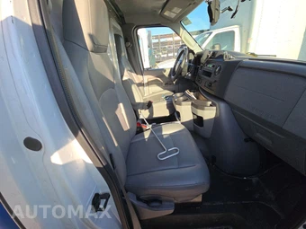 2024 Ford E-350 Cutaway - miniatura 8