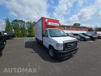 2024 Ford E-350 Cutaway - miniatura 4