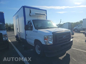 2024 Ford E-350 Cutaway - miniatura 3