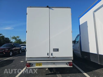 2024 Ford E-350 Cutaway - miniatura 5