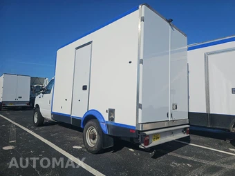 2024 Ford E-350 Cutaway - miniatura 6