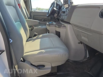 2024 Ford E-350 Cutaway - miniatura 8