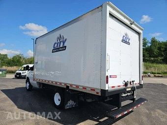 2024 Ford E-350 Cutaway DRW - miniatura 2