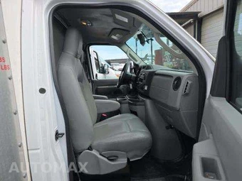 2024 Ford E-350 Cutaway DRW - miniatura 15
