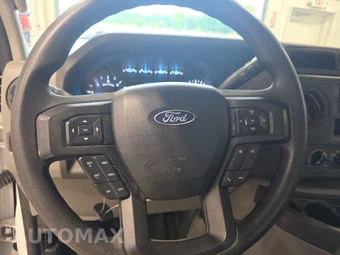2024 Ford E-350 Cutaway DRW - miniatura 10