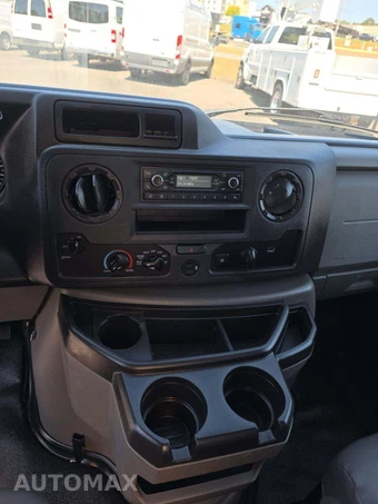 2024 Ford E-450 Cutaway DRW - miniatura 10
