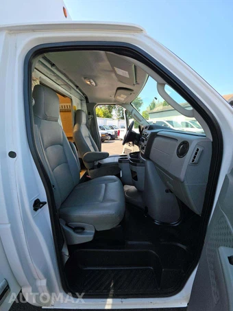 2024 Ford E-450 Cutaway DRW - miniatura 15