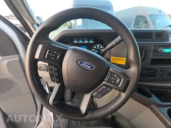 2024 Ford E-450 Cutaway DRW - miniatura 10