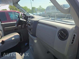 2024 Ford E-450 Cutaway DRW - miniatura 16