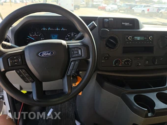 2024 Ford E-450 Cutaway DRW - miniatura 11