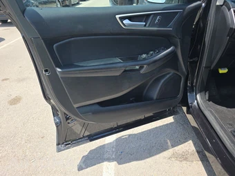 2024 Ford Edge SEL – miniatura 9